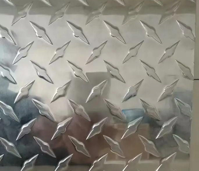 �Ƹ���������
